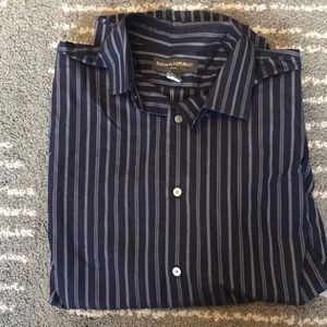 BUNDLE! Men’s long sleeve button down shirt